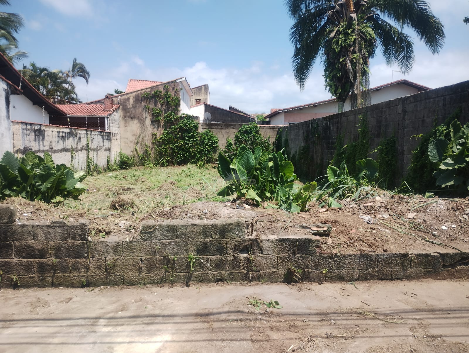 Terreno à venda , 420 m² por R$ 180.000