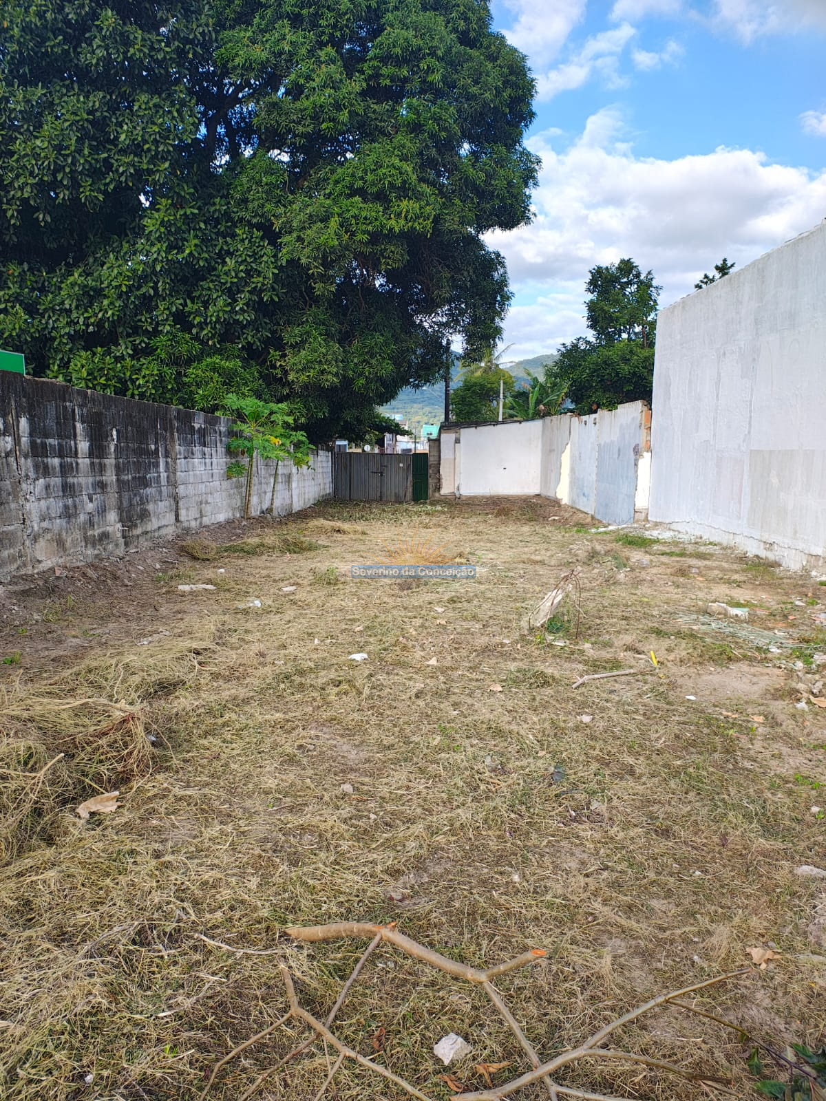 Lote à venda no Centro de Peruíbe