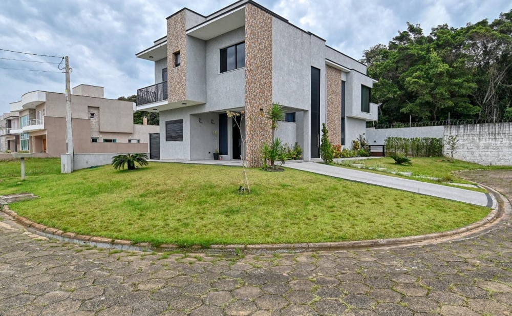 Sobrado Bougainville IV