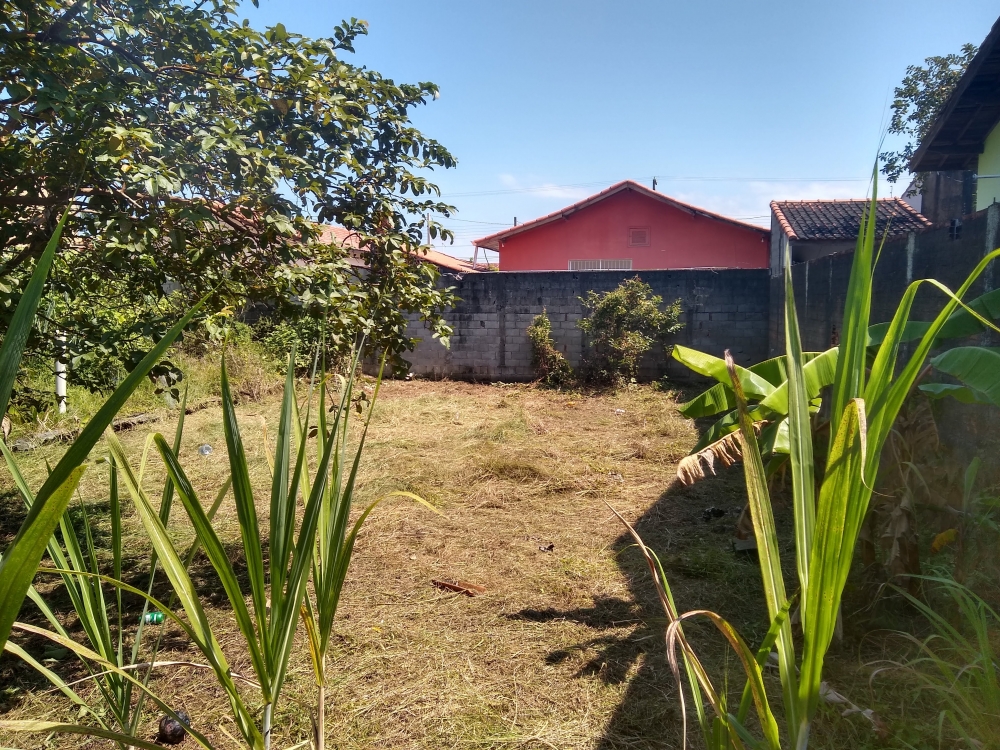 Vende-se Terreno